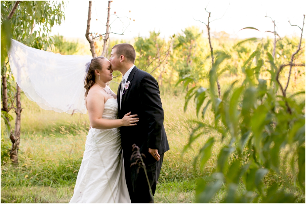 Welker Round Barn Farm Market Outdoor Wedding Living Radiant Photography-65_0093.jpg