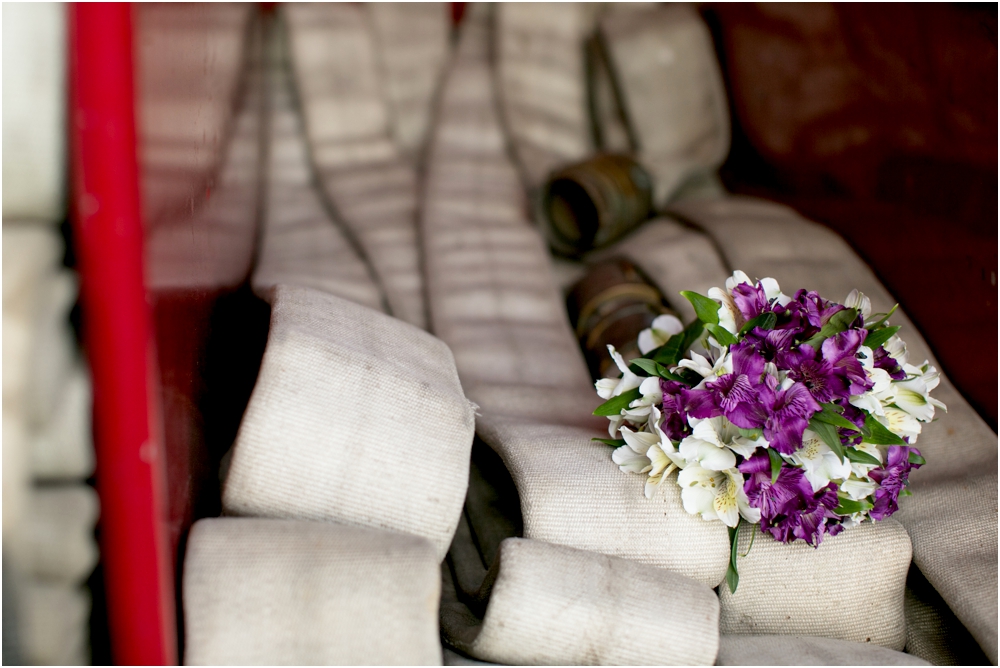 Welker Round Barn Farm Market Outdoor Wedding Living Radiant Photography-65_0103.jpg