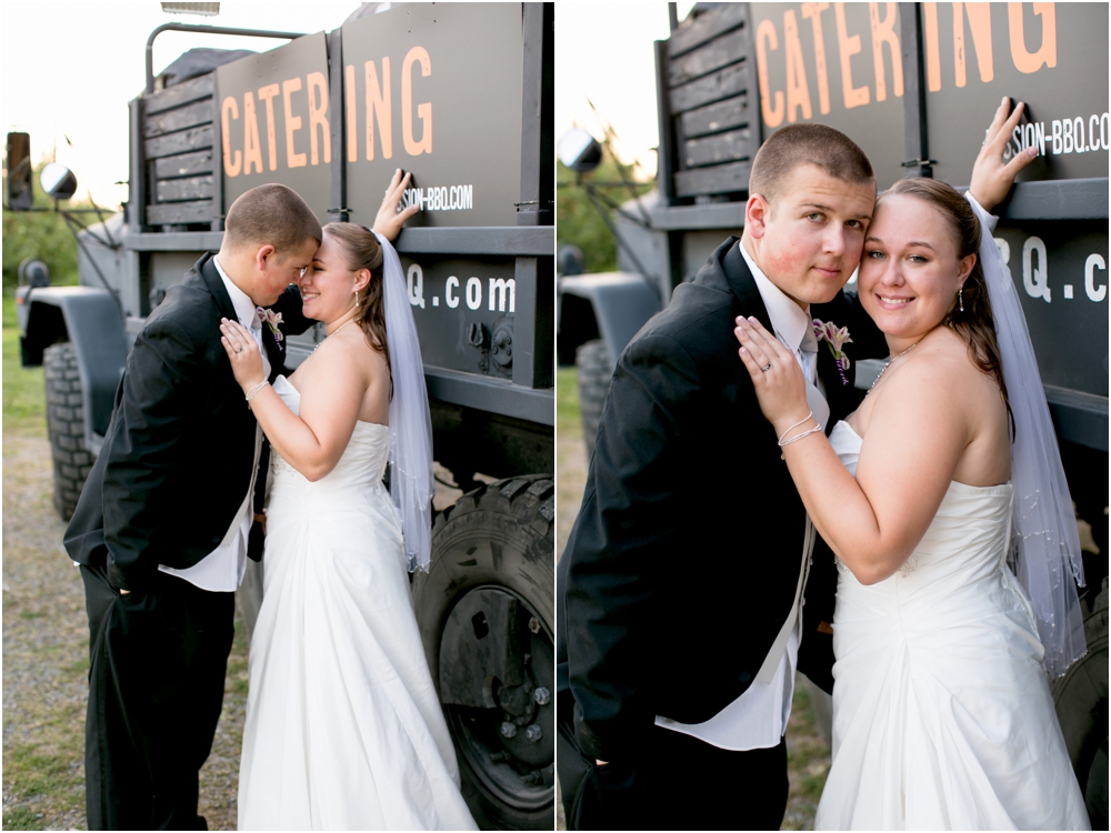 Welker Round Barn Farm Market Outdoor Wedding Living Radiant Photography-65_0137.jpg