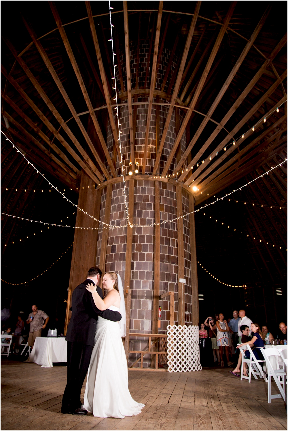 Welker Round Barn Farm Market Outdoor Wedding Living Radiant Photography-65_0145.jpg