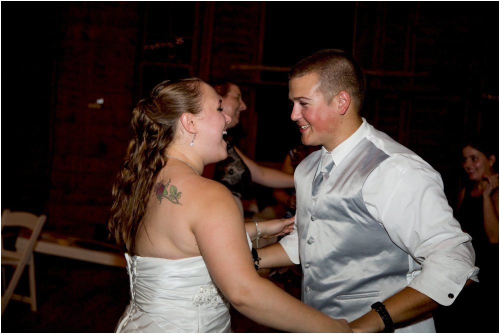 Welker Round Barn Farm Market Outdoor Wedding Living Radiant Photography-65_0153.jpg