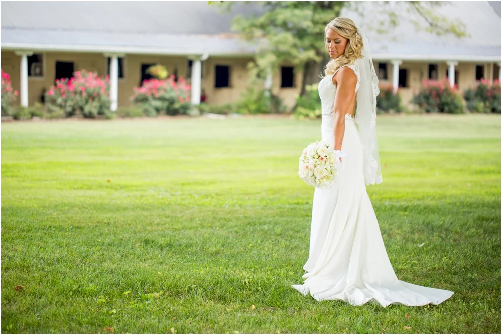 Justin Tiffany Inverness Farms Wedding Living Radiant Photography photos_0035.jpg