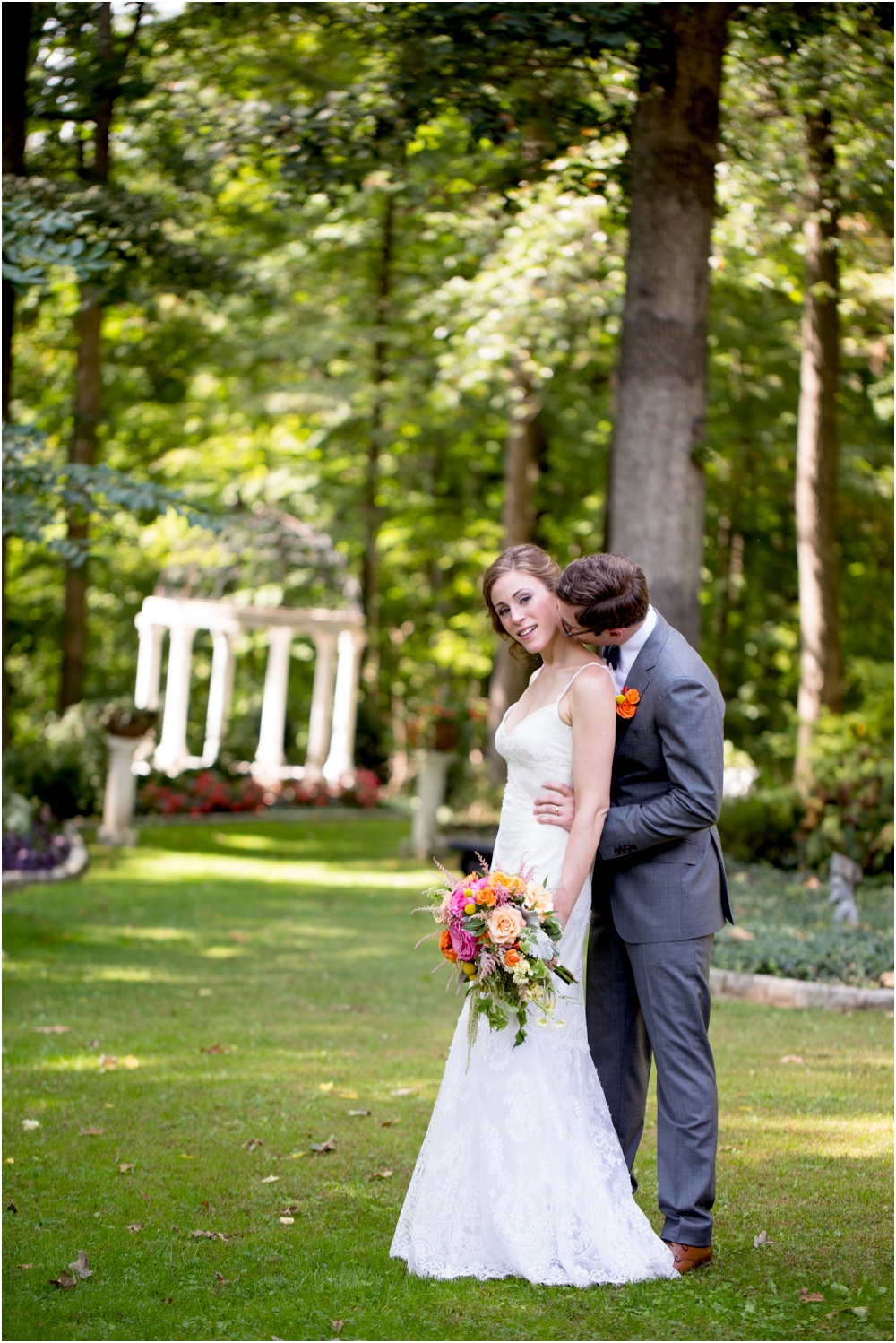 daniel chrissy gramercy mansion outdoor garden wedding living radiant photography_0108.jpg