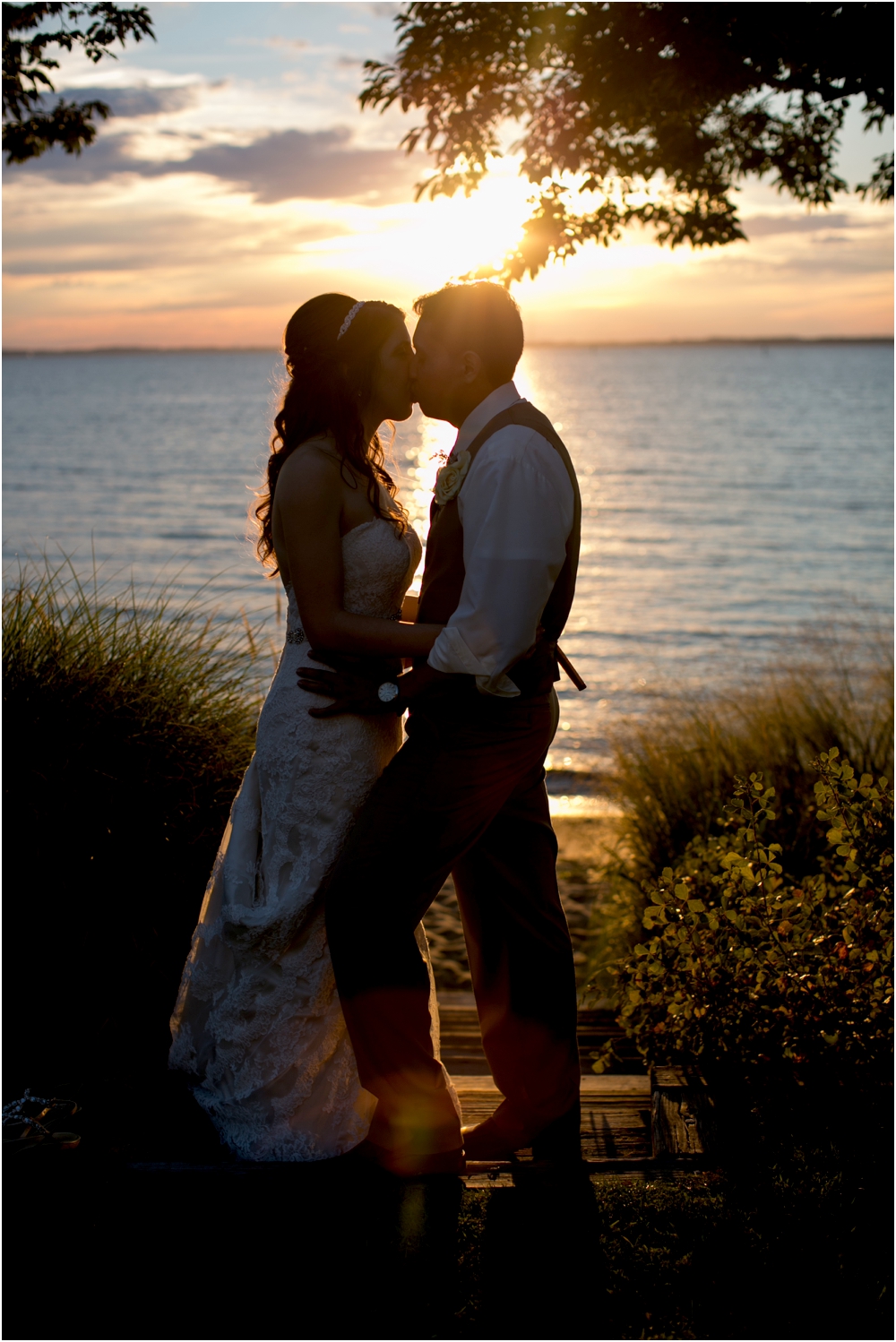 allison mario chesapeake bay beach club wedding living radiant photography_0192.jpg