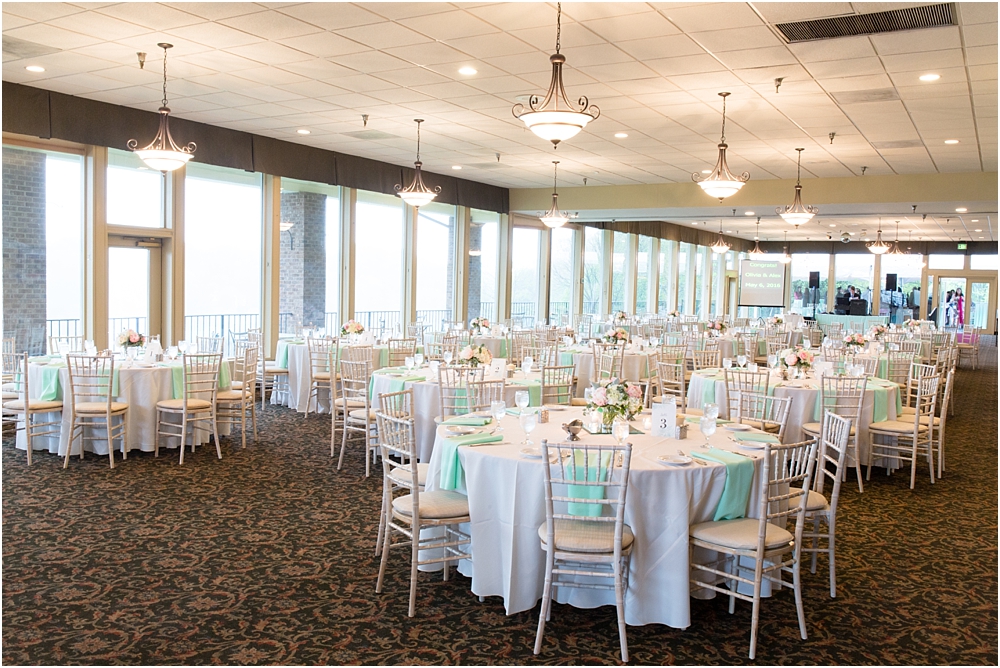 Hunt Valley Golf Club Wedding Living Radiant Photography Rever Photos_0104.jpg