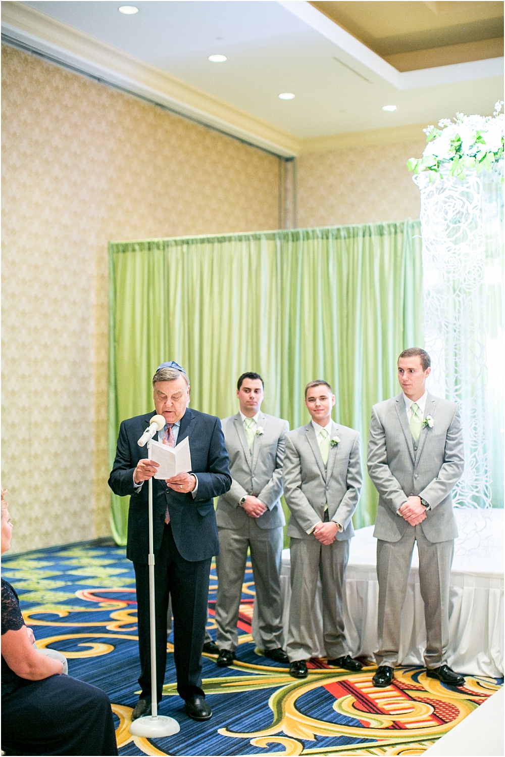 baltimore marriott waterfront wedding living radiant photograpy victoria clausen florals fiscus photos_0088.jpg