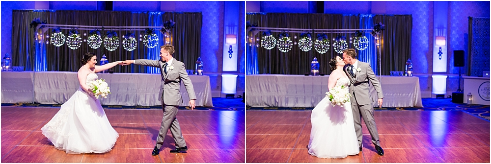 baltimore marriott waterfront wedding living radiant photograpy victoria clausen florals fiscus photos_0119.jpg