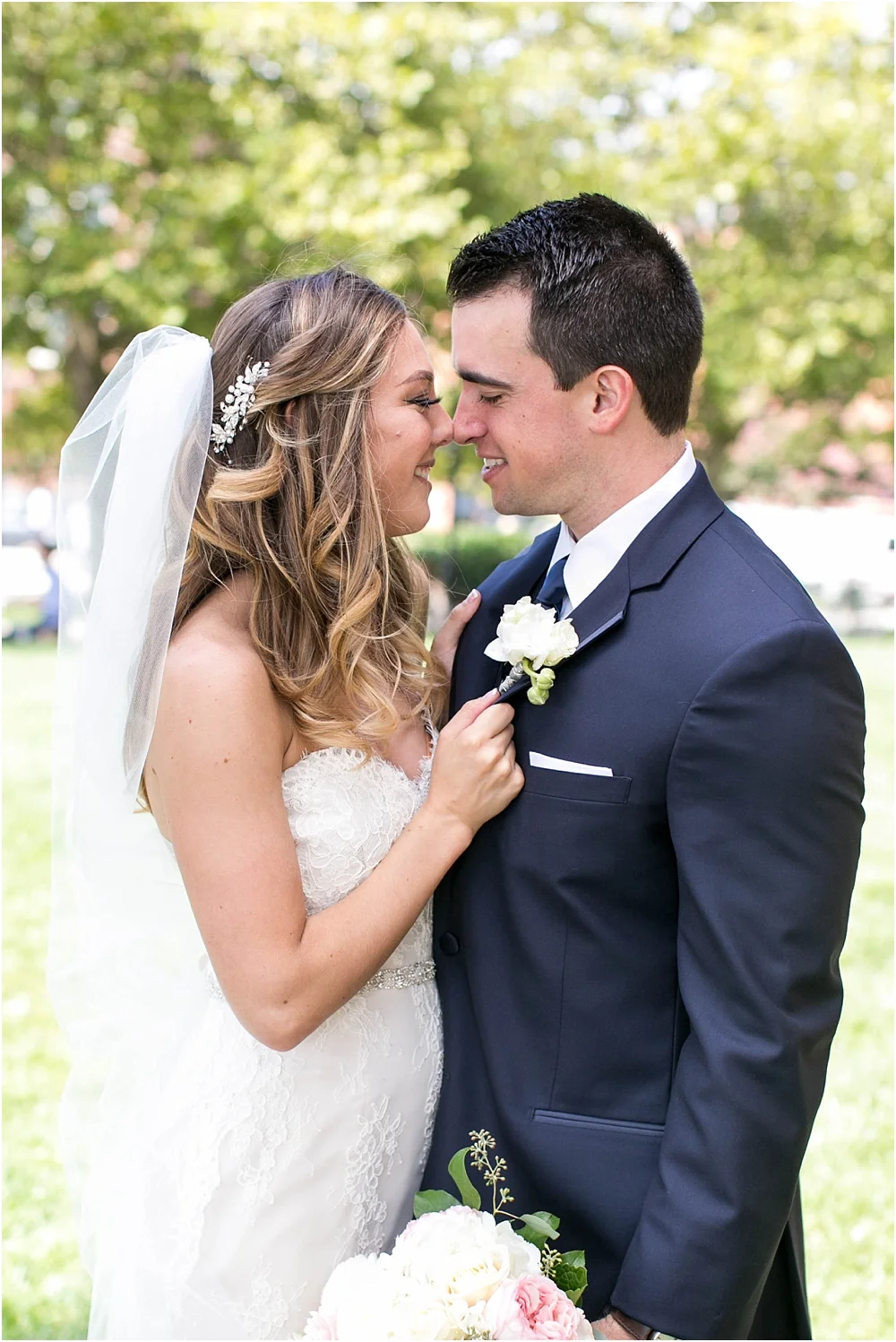 L B McCulloch Mt. Washington Mill Dye House Wedding Living Radiant Photography_0022.jpg