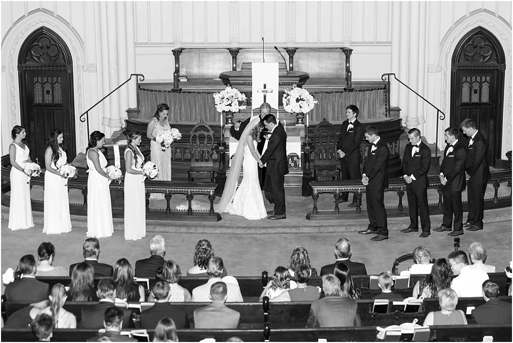 L B McCulloch Mt. Washington Mill Dye House Wedding Living Radiant Photography_0048.jpg