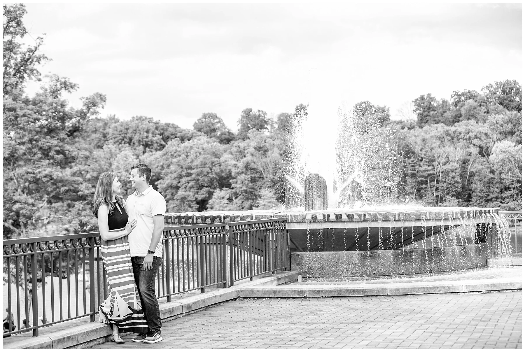 Danielle Shane Columbia Engagement Session Living Radiant Photography photos_0004.jpg
