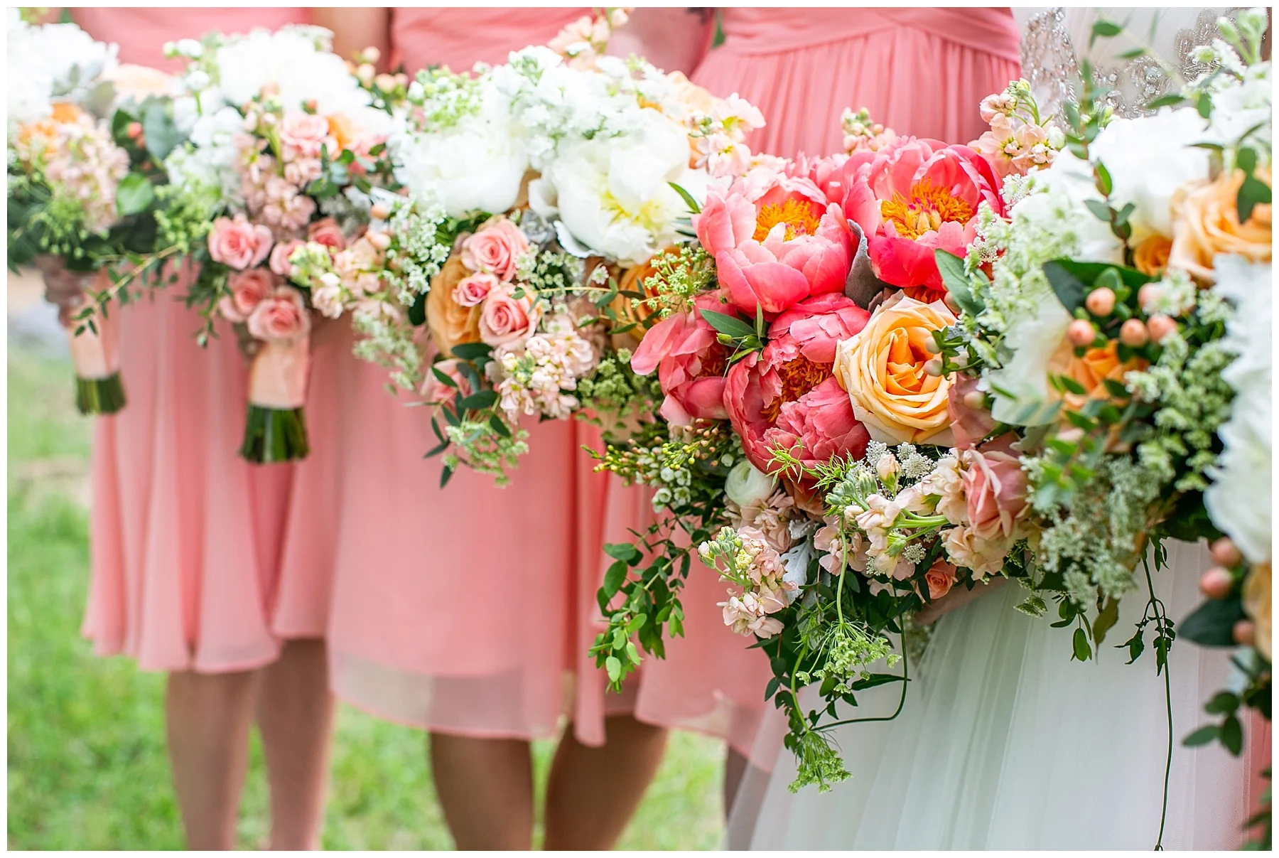 Bohemia River Overlook Wedding | Baltimore Best Wedding Photographers | Baltimore Weddings | Pink Bridesmaids Dresses | Peony Bouquet | Living Radiant Photography