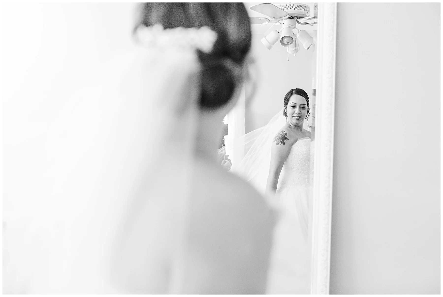 SarahJake-RobinHillWedding-LivingRadiantPhotography-photos_07.jpg