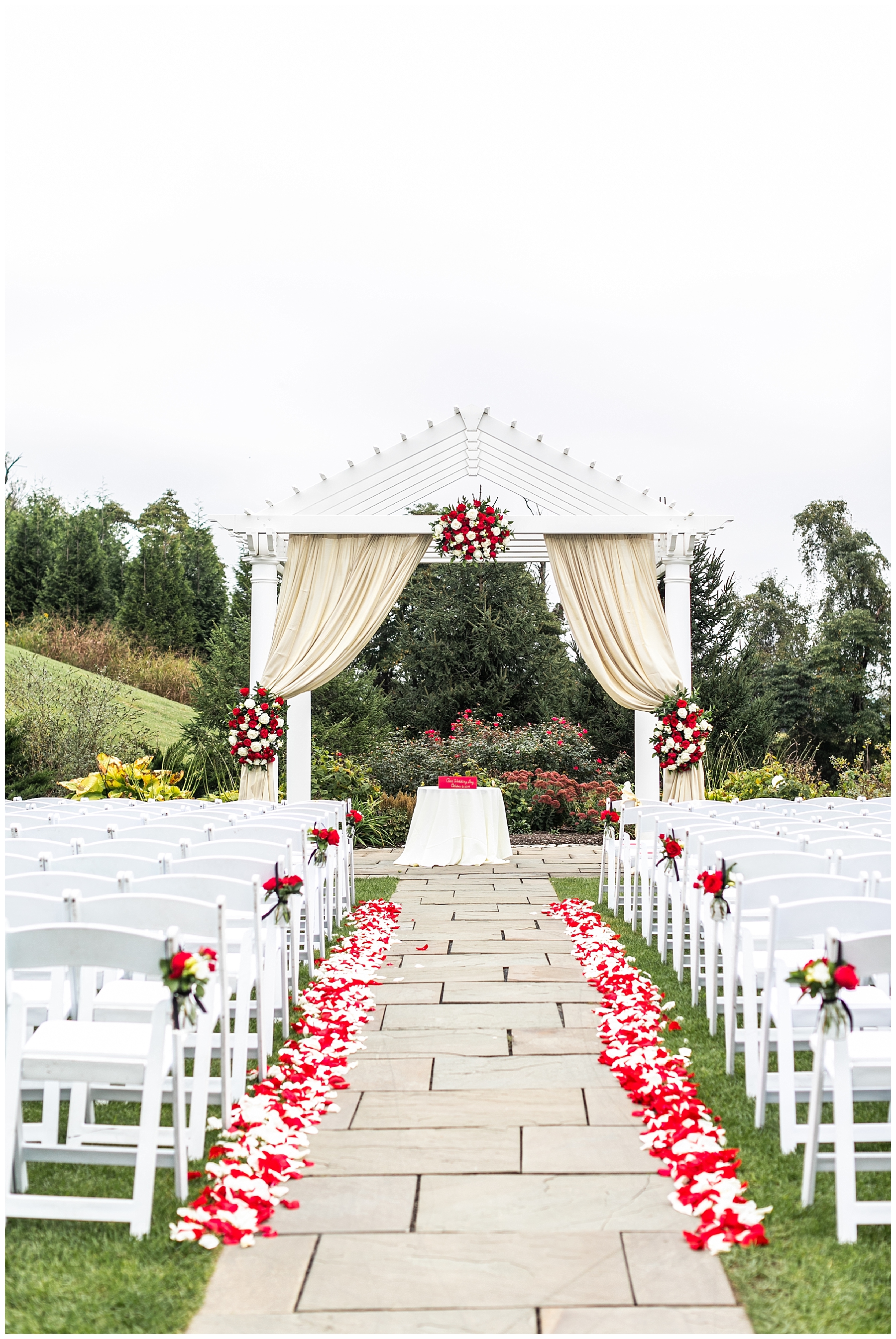 DanielleShaneMusketRidgeGolfCourseWeddingLivingRadiantPhotographyphotos_0051.jpg