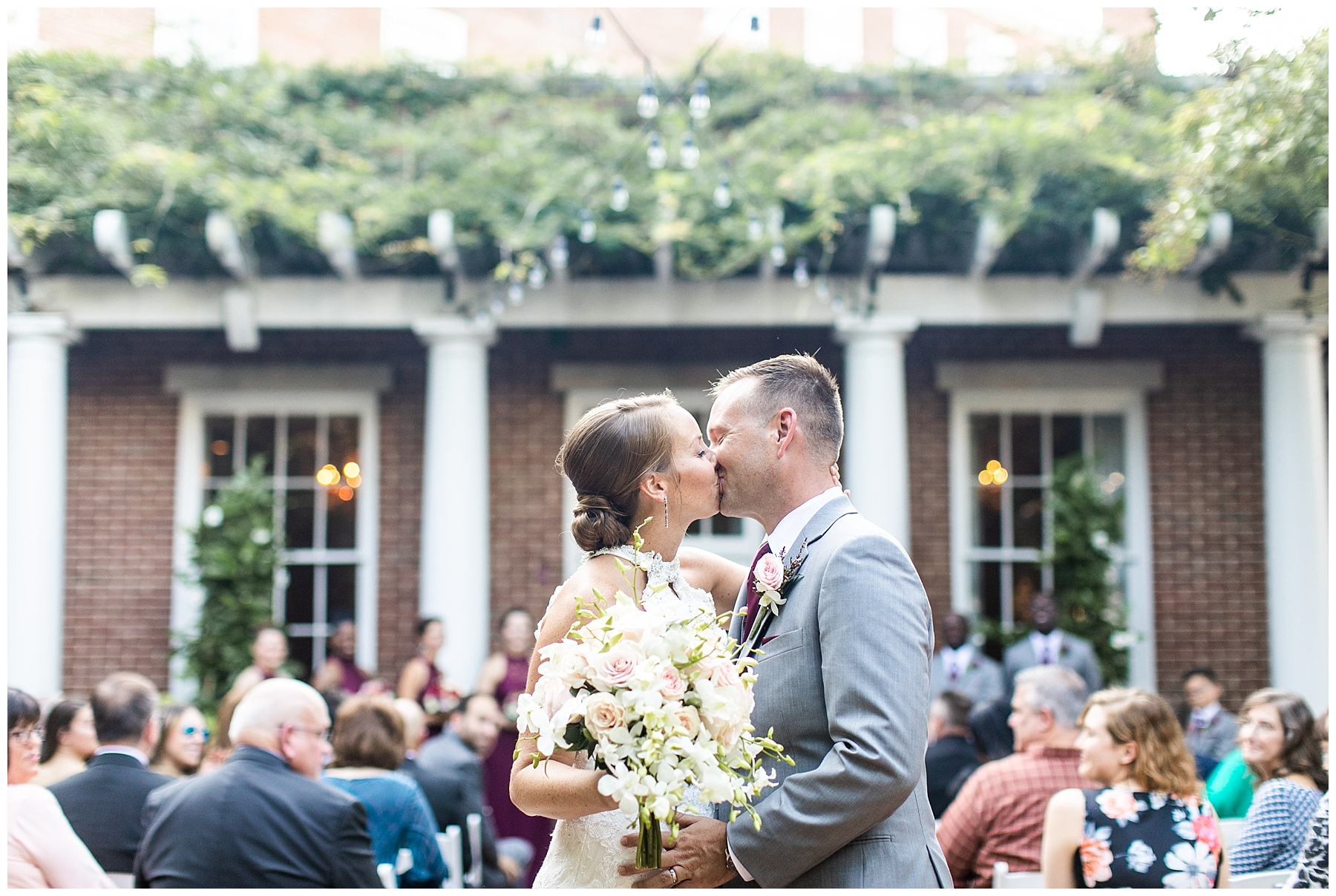 CaityMichaelTidewaterInnWeddingLivingRadiantPhotography_0078.jpg