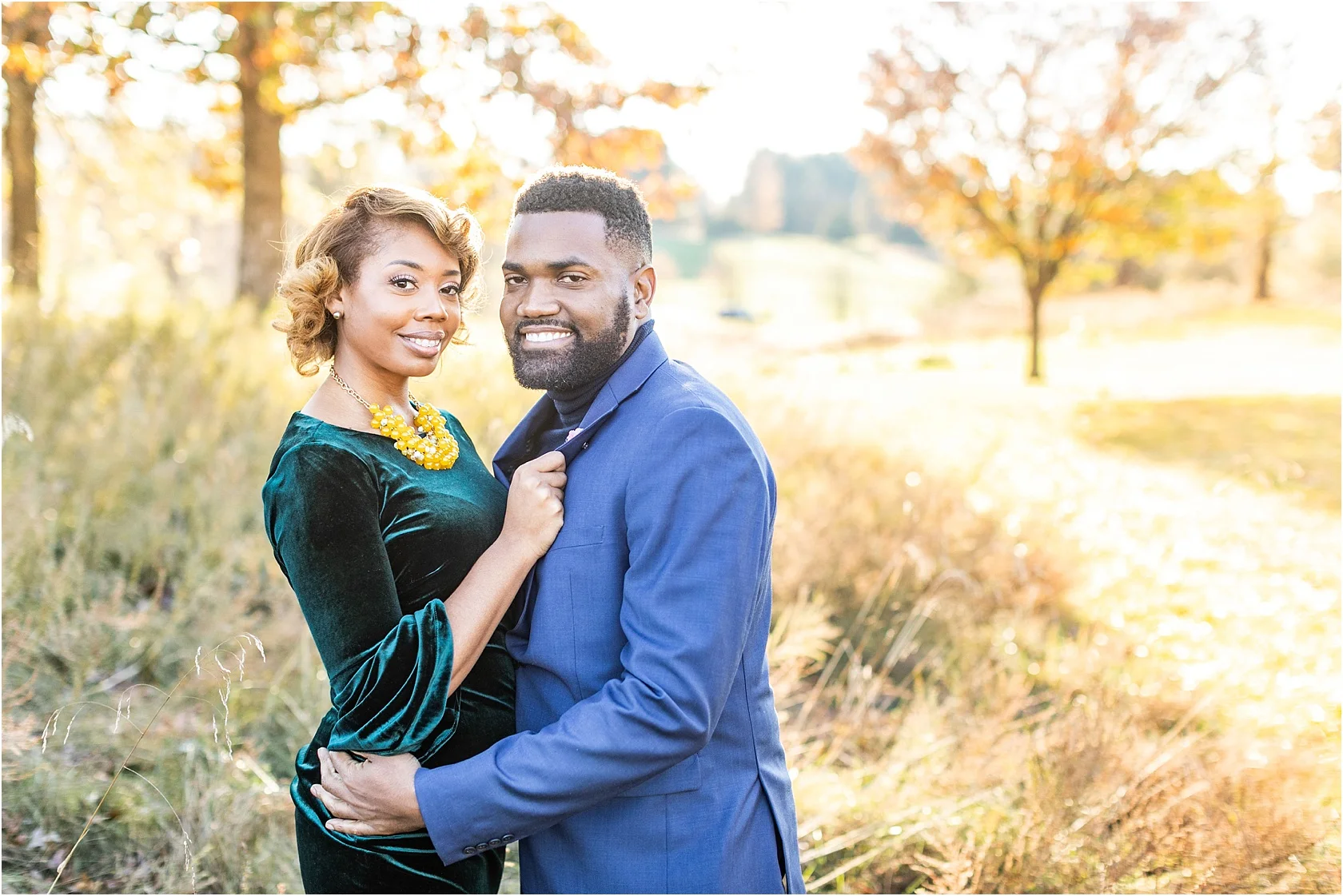 KendriaGladstoneCentennialParkFallEngagementSessionLivingRadiantPhotographyPhotoseditedcolor_0002.jpg