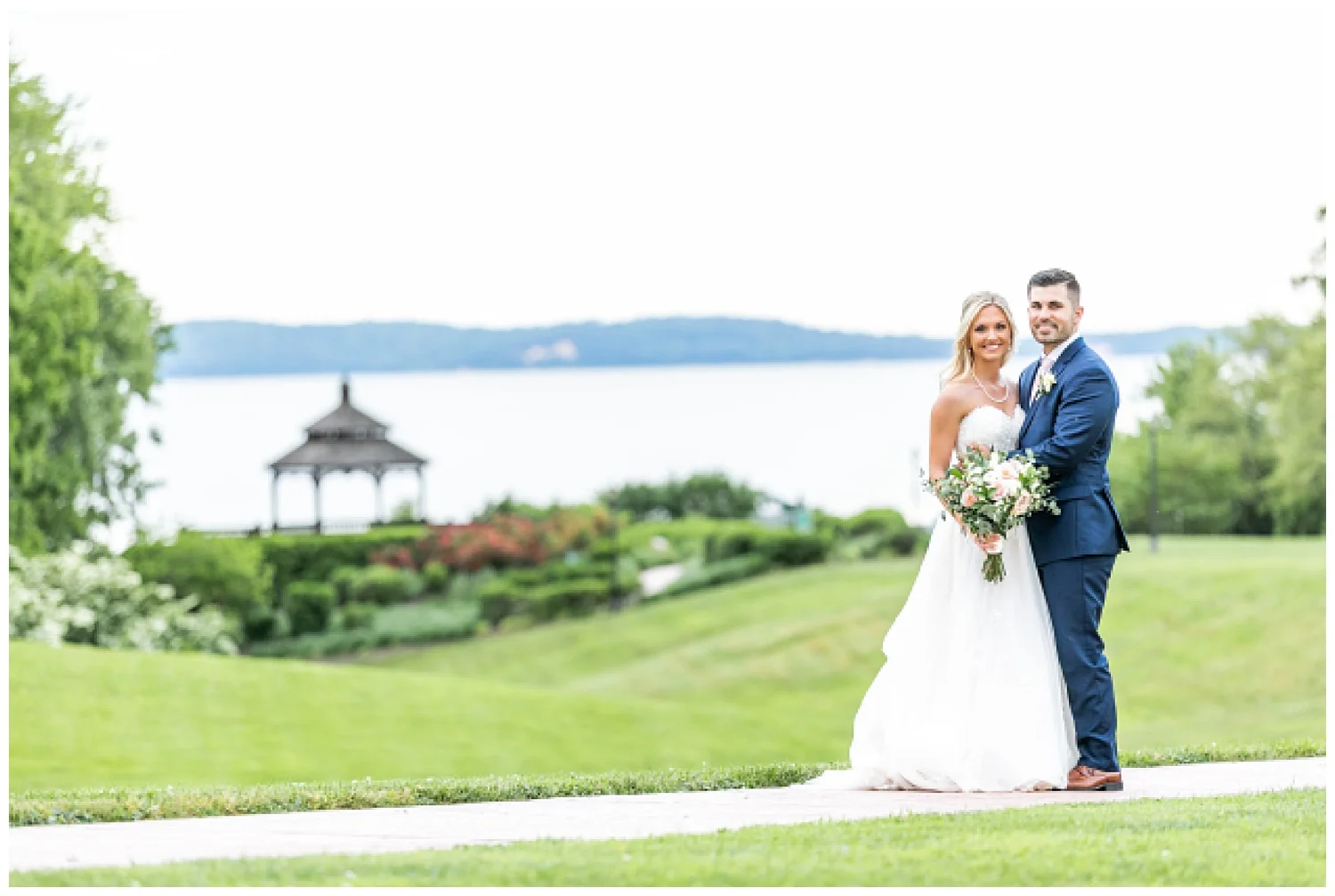 Kelly Mike Swan Harbor Farm Wedding Living Radiant Photography photos_0145.jpg
