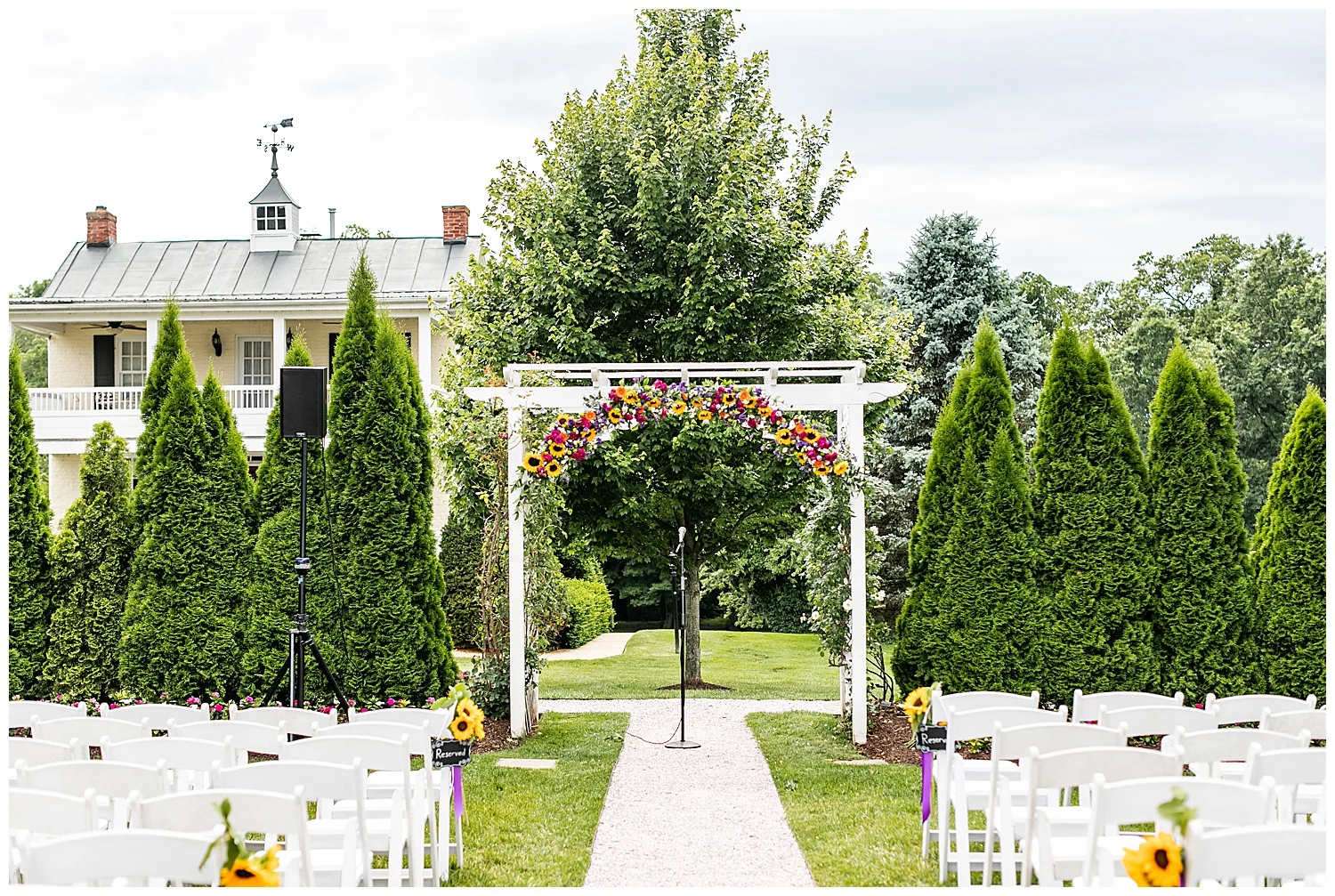 Michelle Shaun Antrim 1844 Wedding Living Radiant Photography photos_0091.jpg