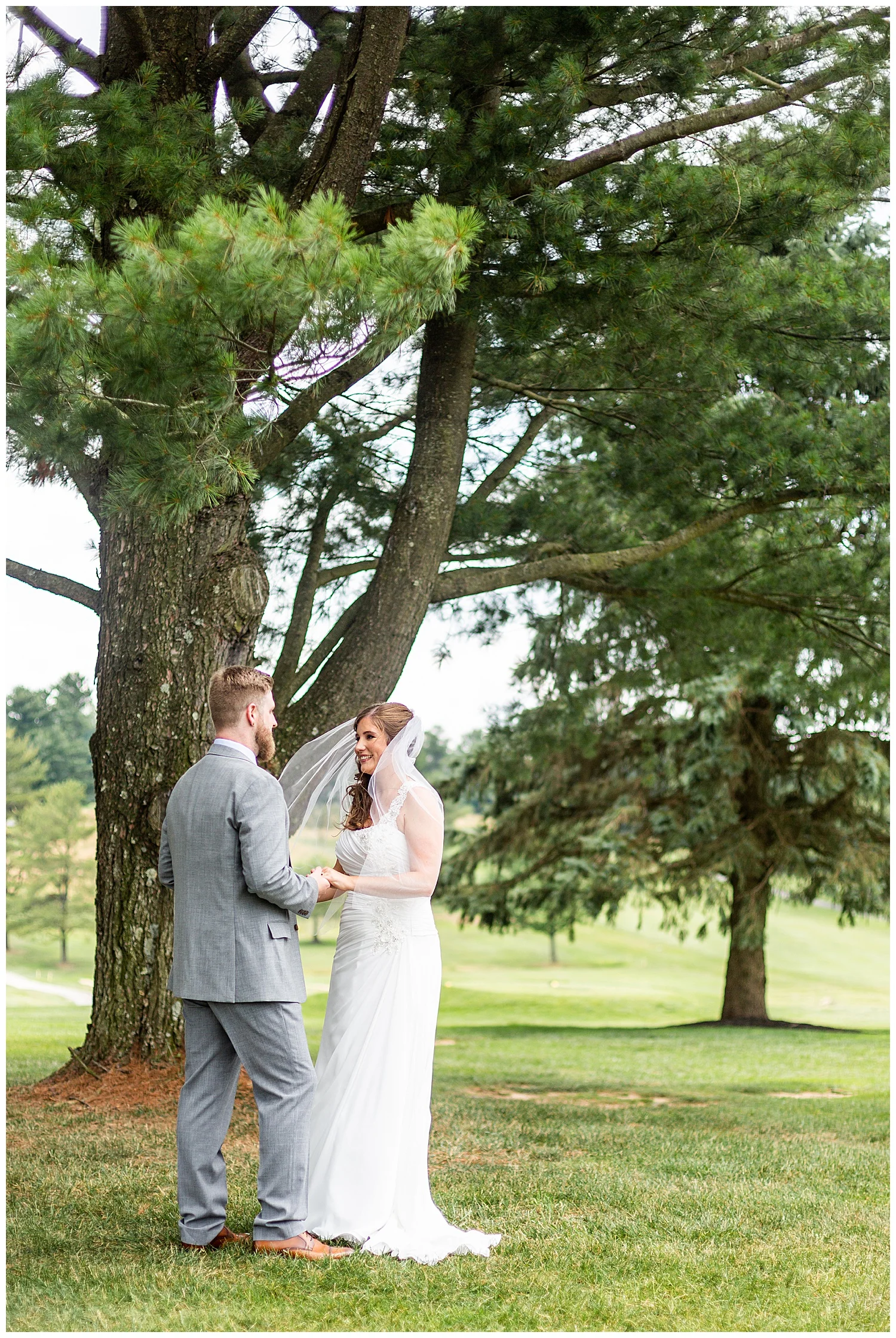 Laura Kurt Piney Branch Wedding Living Radiant Photography photos_0027.jpg