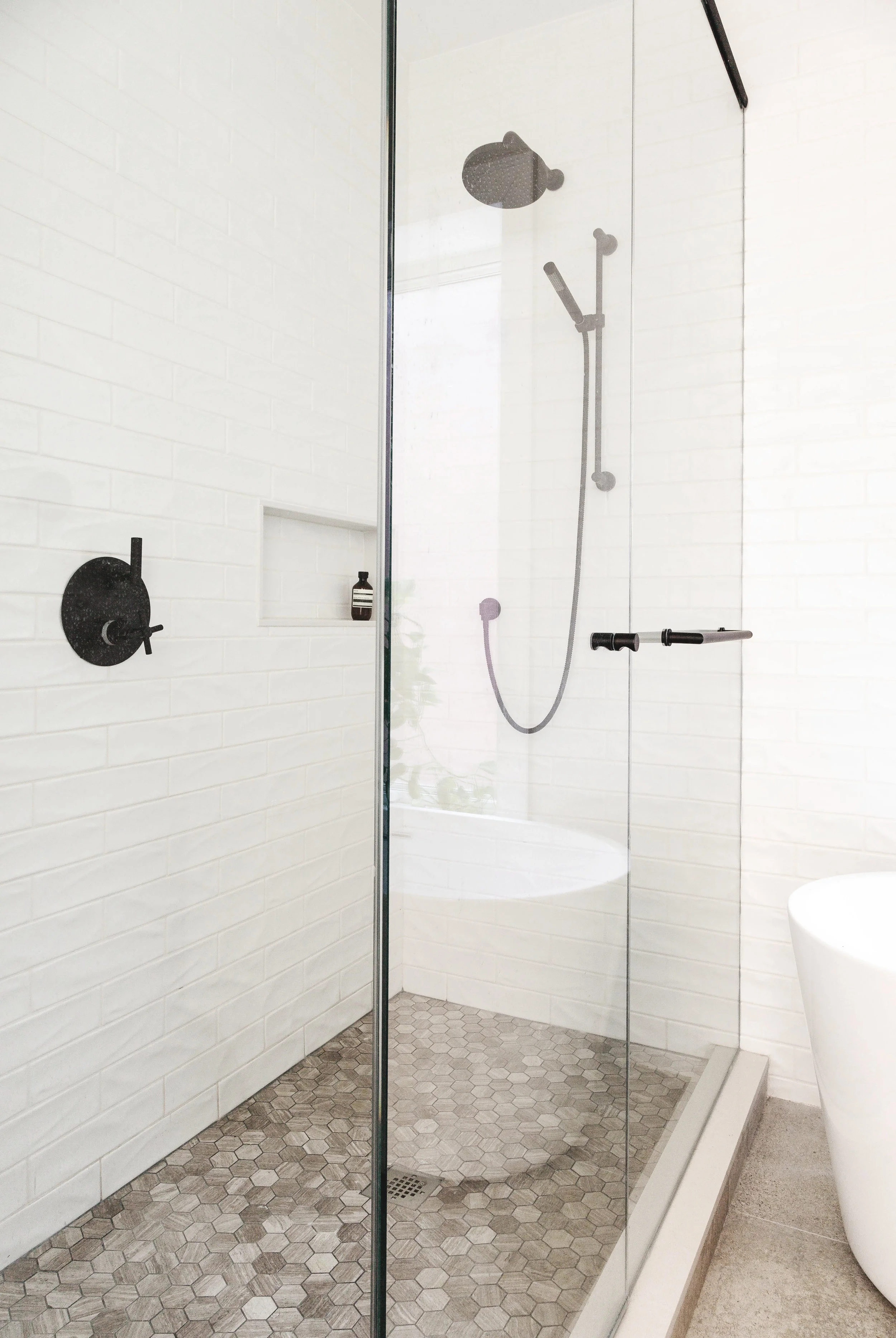 AnnaChurch_GrantSt_Reno_AfterBathroom2019-8 copy.jpg