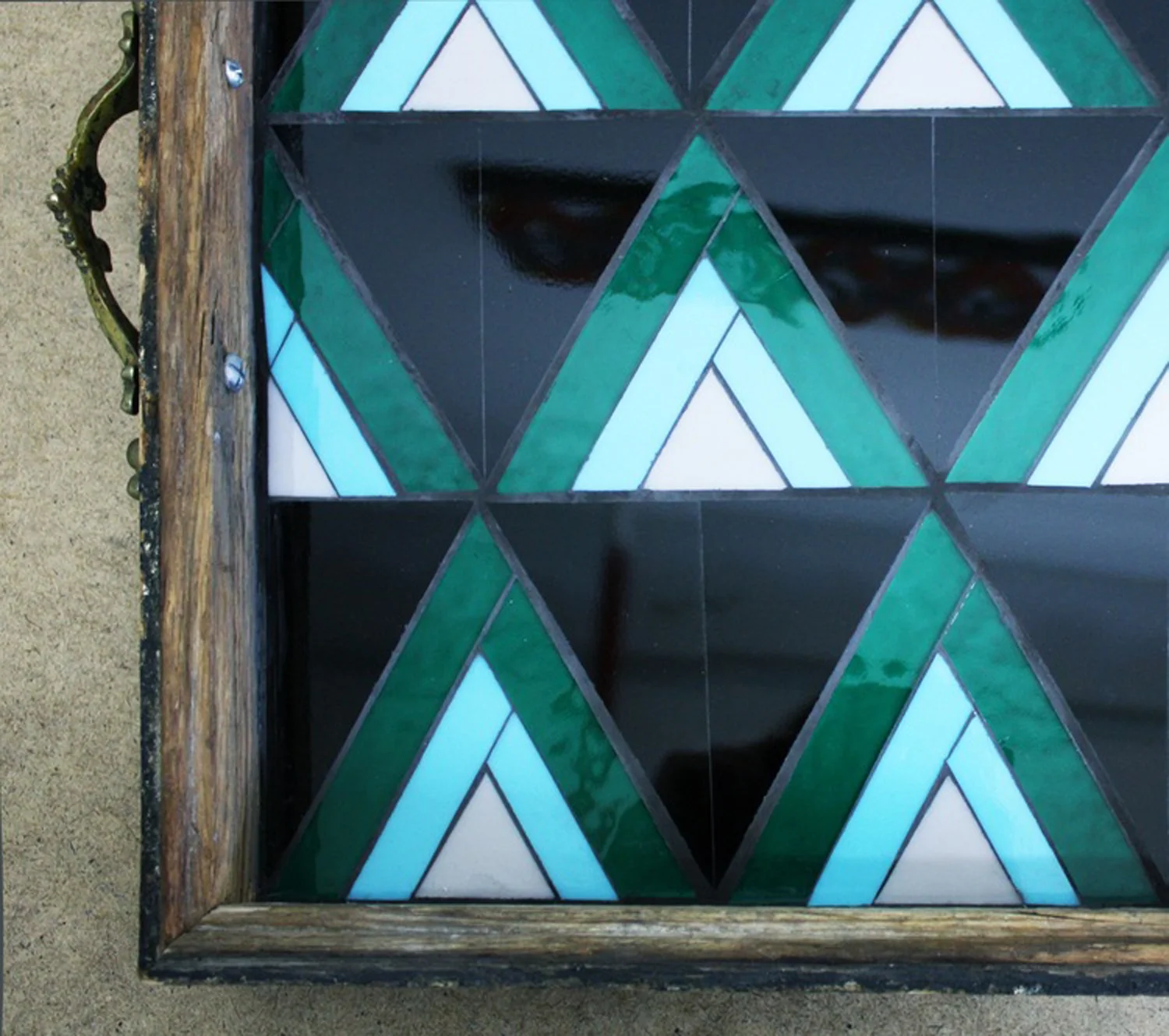 Bespoke Glass + Woodknot Design