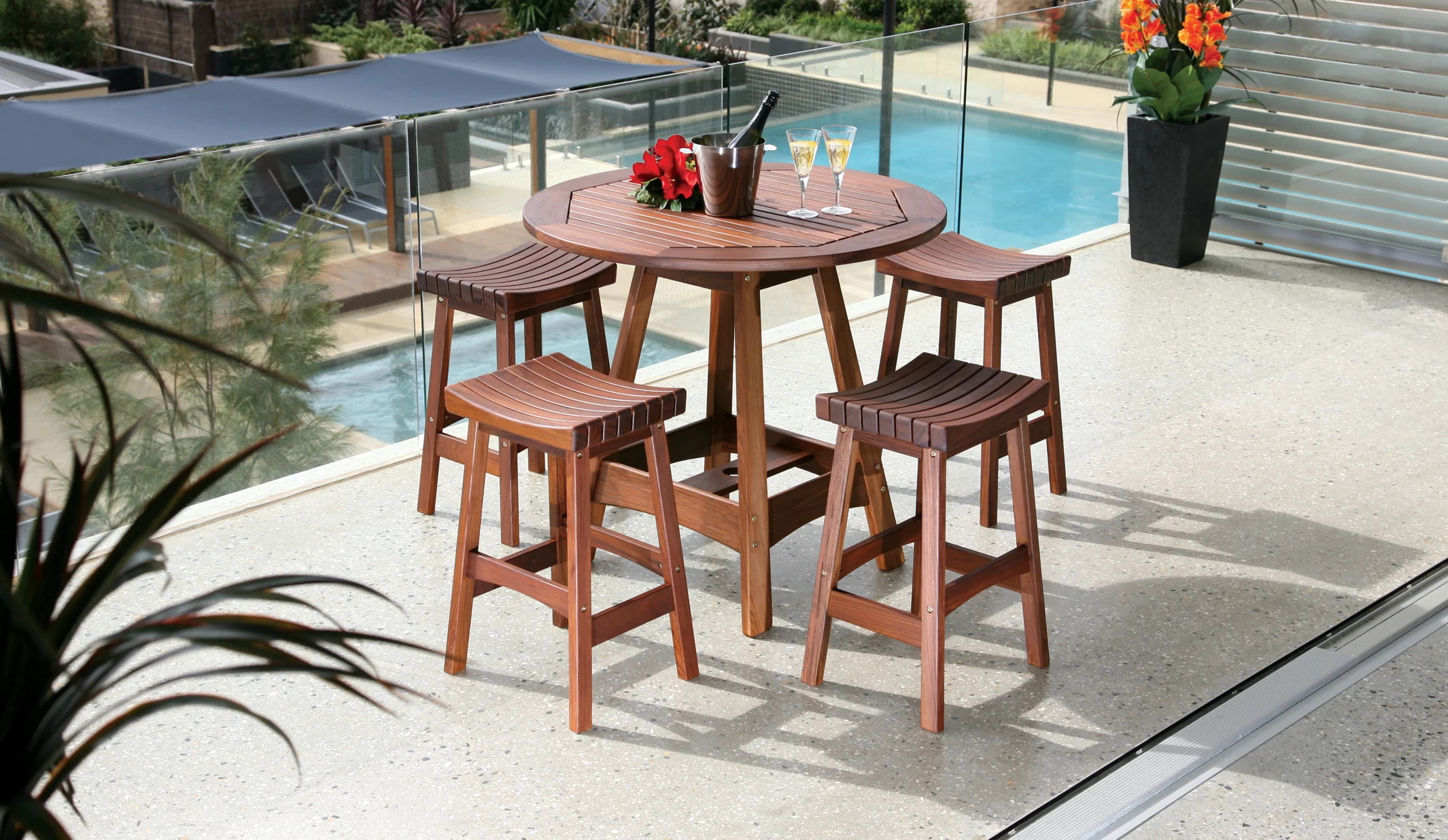 Sunset Capri Hi Dining Group.jpg