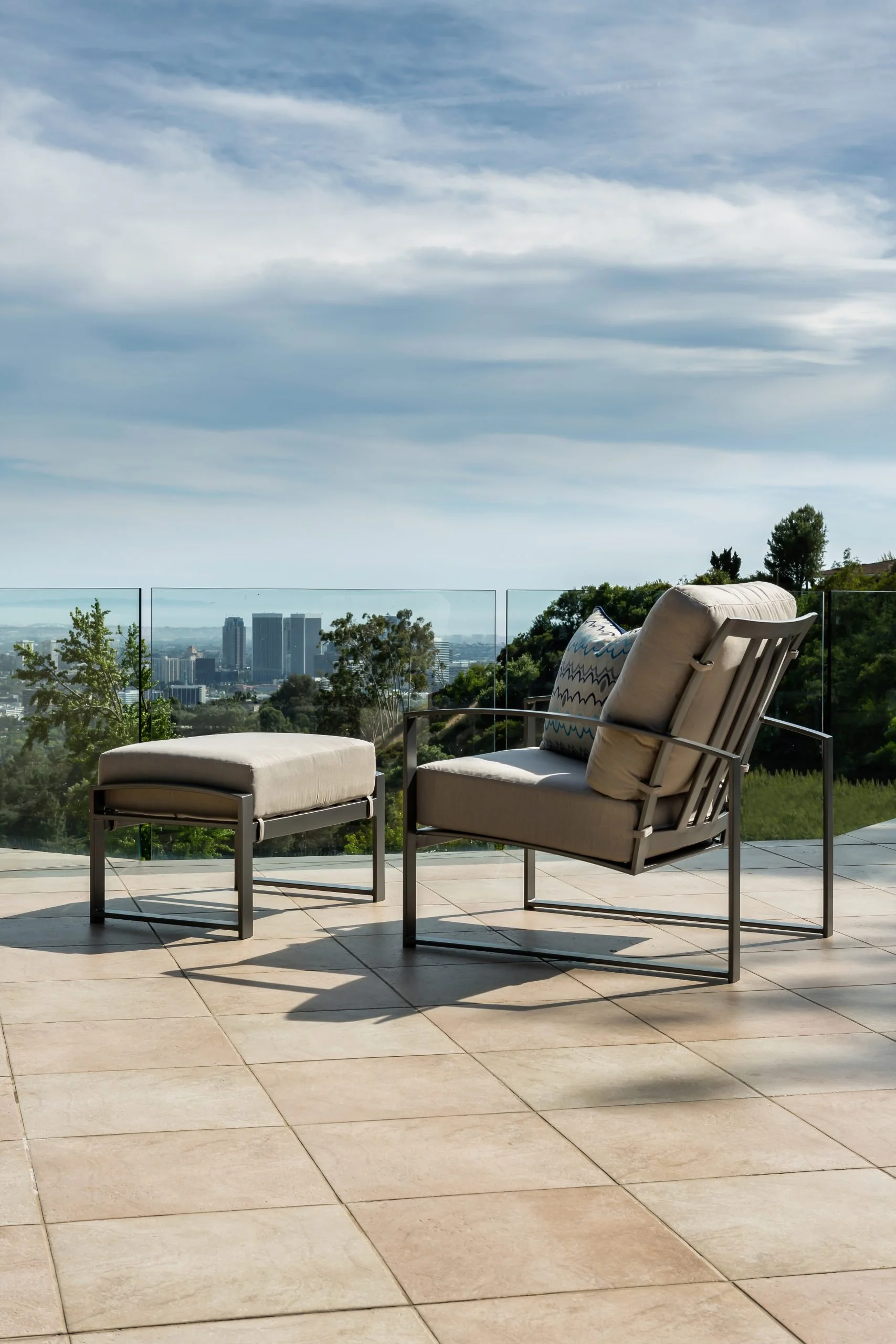 Pacifica2017LoungeChair1-Hi-scaled.jpg