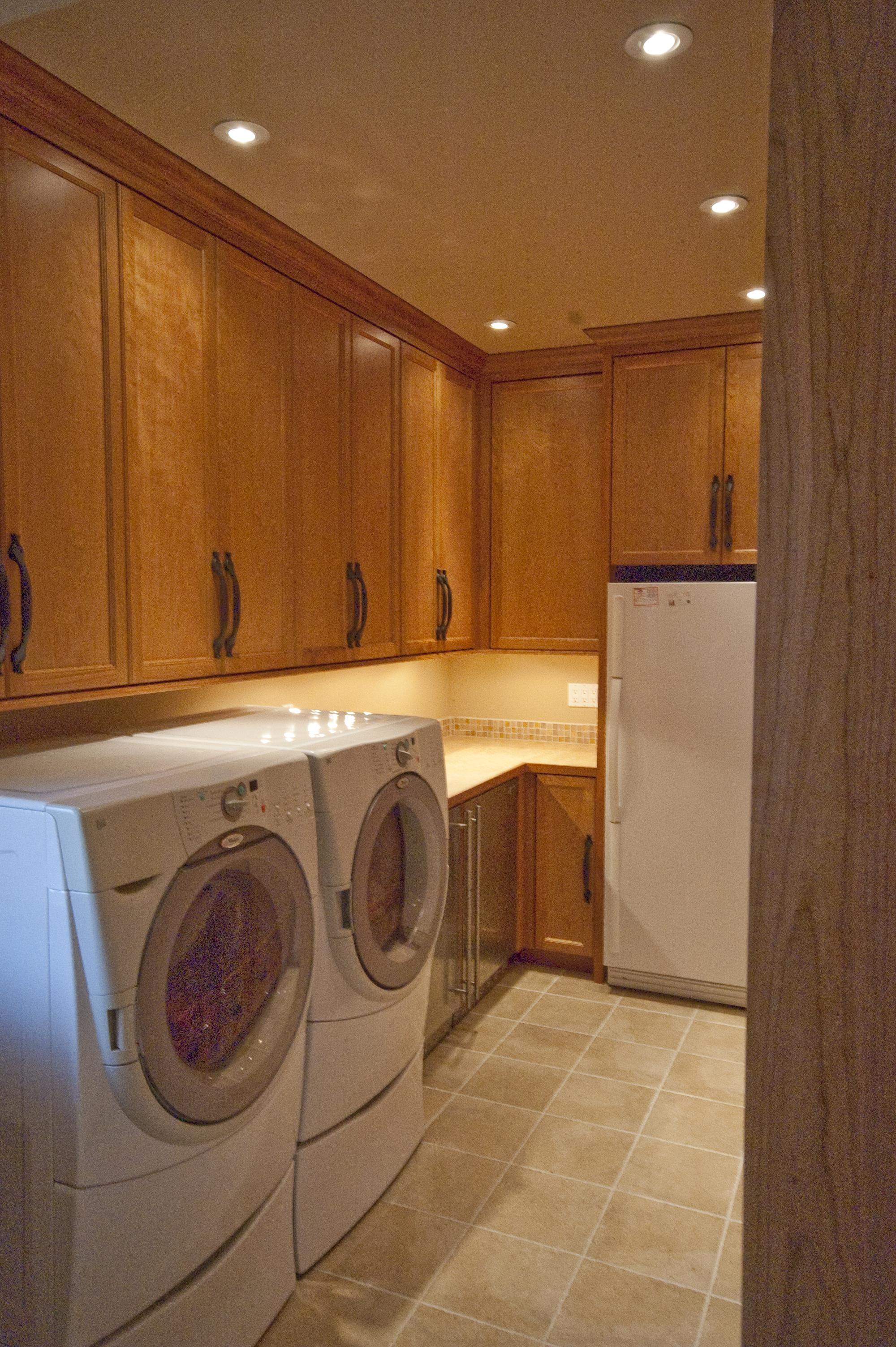Marmoleum countertops makes an ideal surface folding