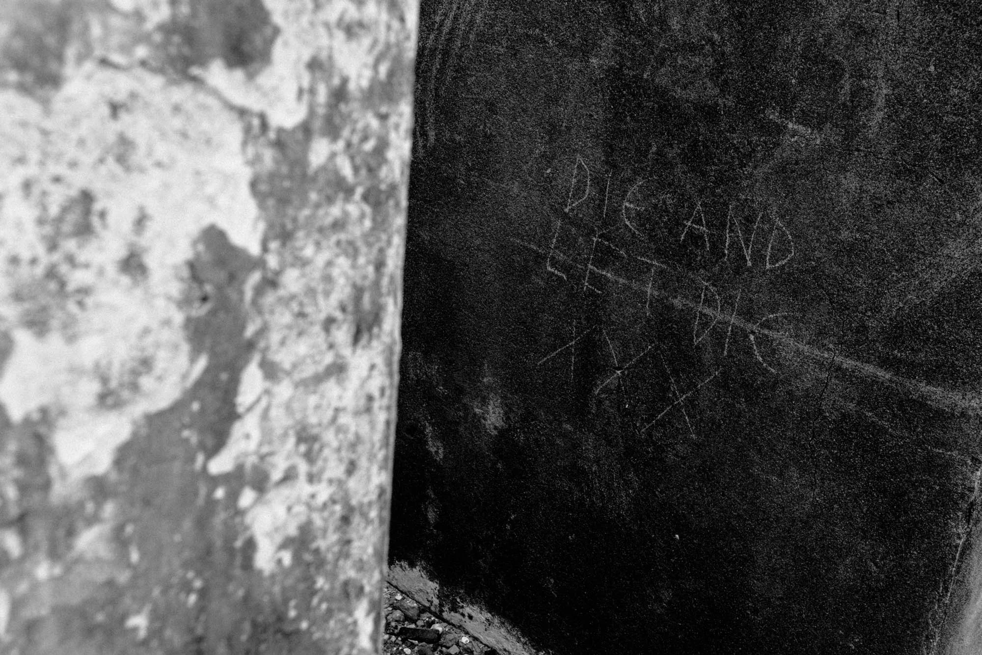 A Time Lapse of the Photo Essay Sequence for "Die and Let Die"