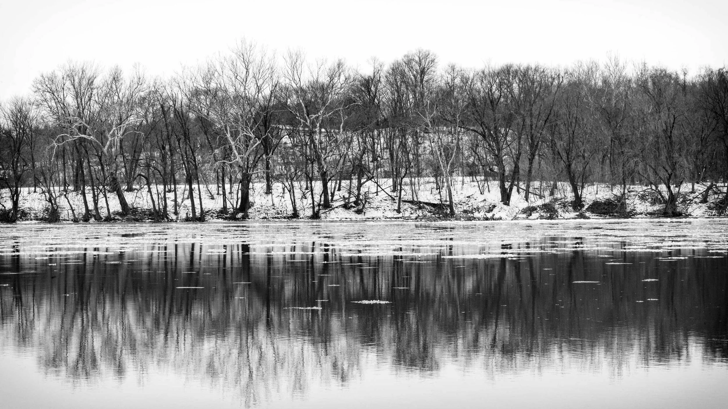 Potomac_Frozen_Ice_River_Snow_Photography_ScenicTraverse.jpg