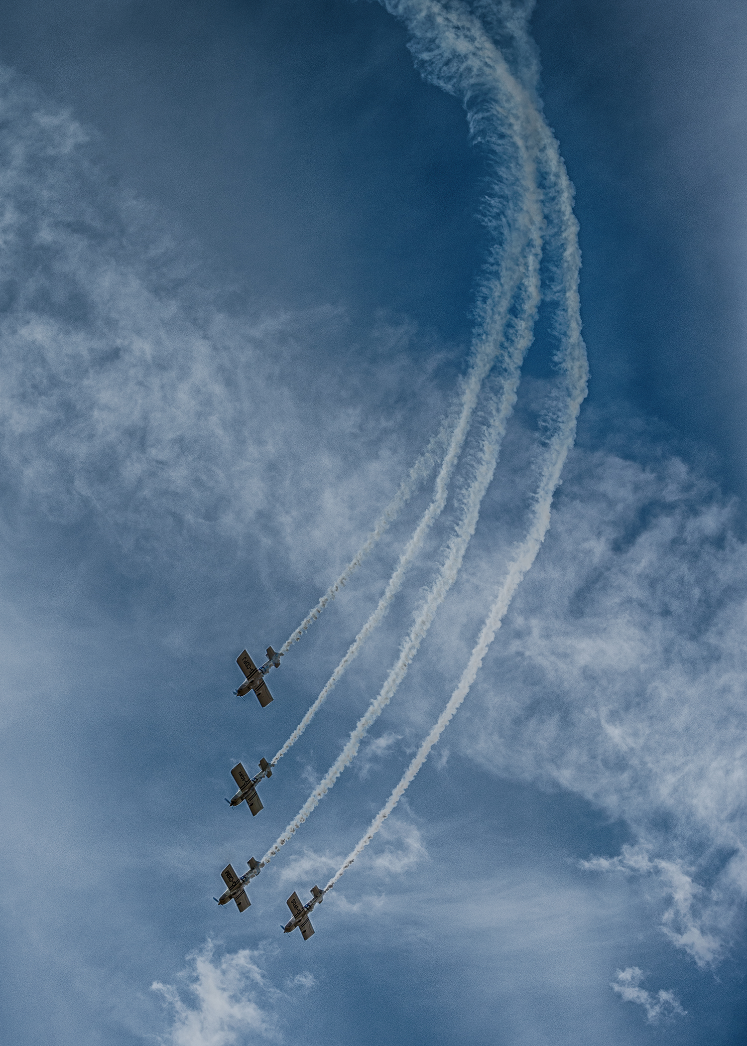 Getting the timing right for photos like this can be a bit tricky, but it helps when you are standing close to the flight director and can overhear the pilots talking on the radio!