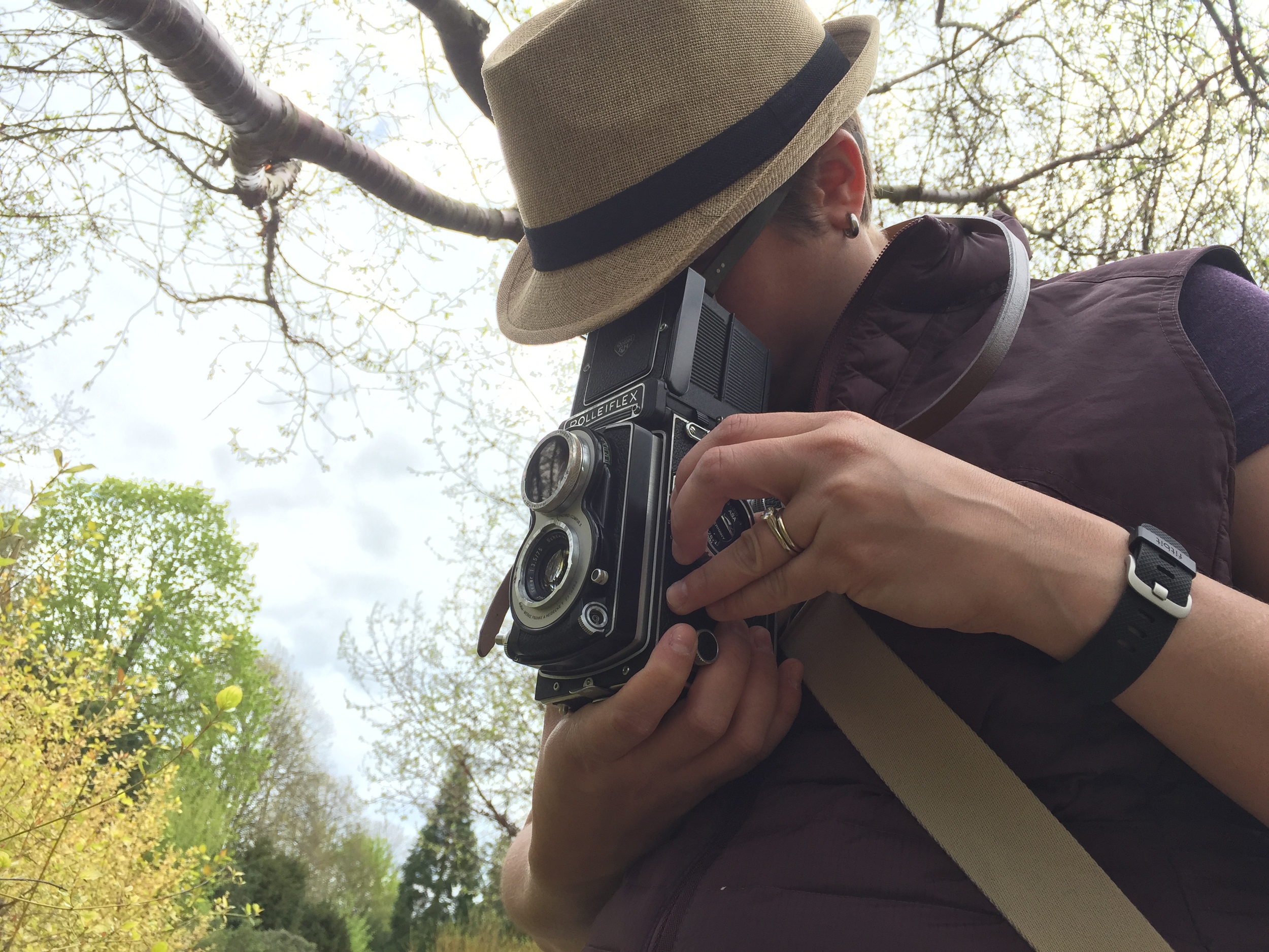 Shooting 120mm medium format film in my Rolleiflex T camera
