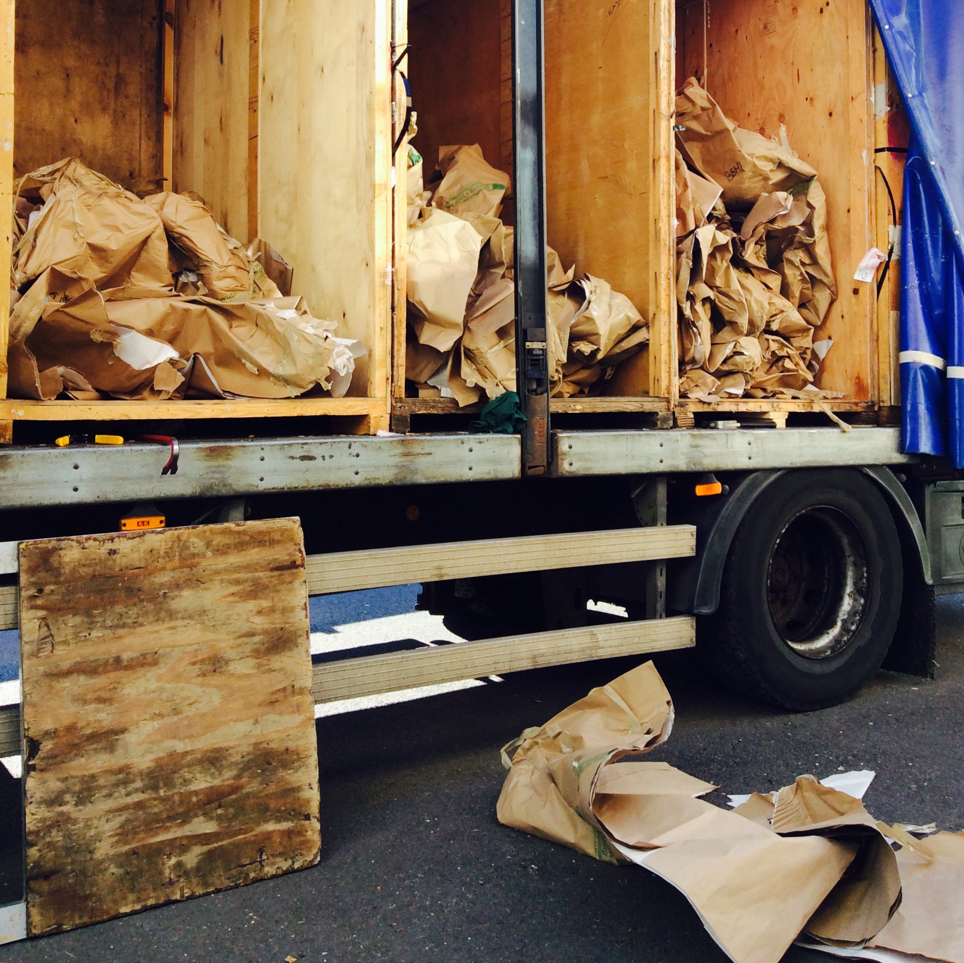 I don't exactly have a stockpile of photographs related to moving! But I pulled this iPhone shot out of the archives - this was our moving truck after everything was unloaded. 