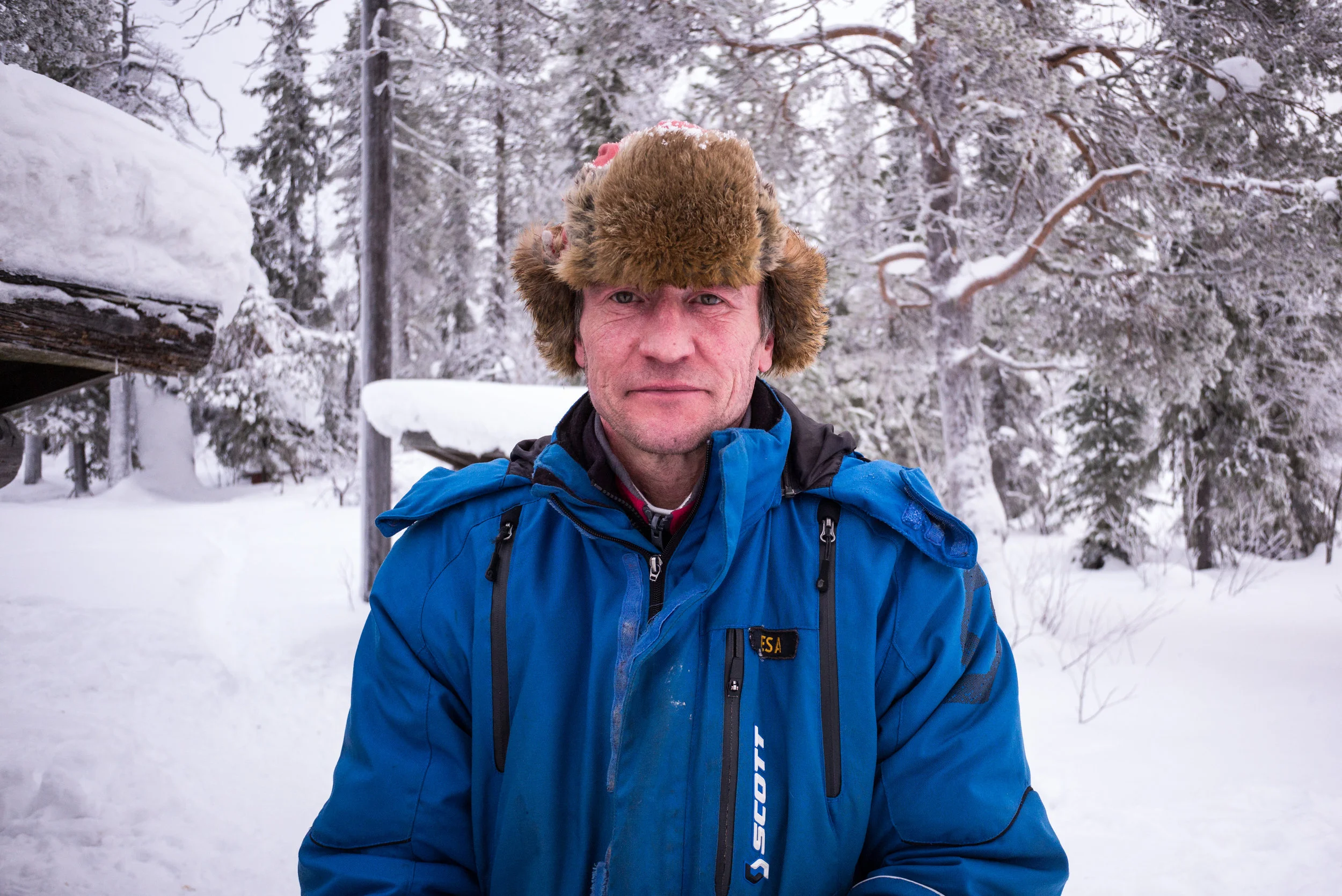 Esa, our dogsled guide. Original image from the Leica SL Type 601