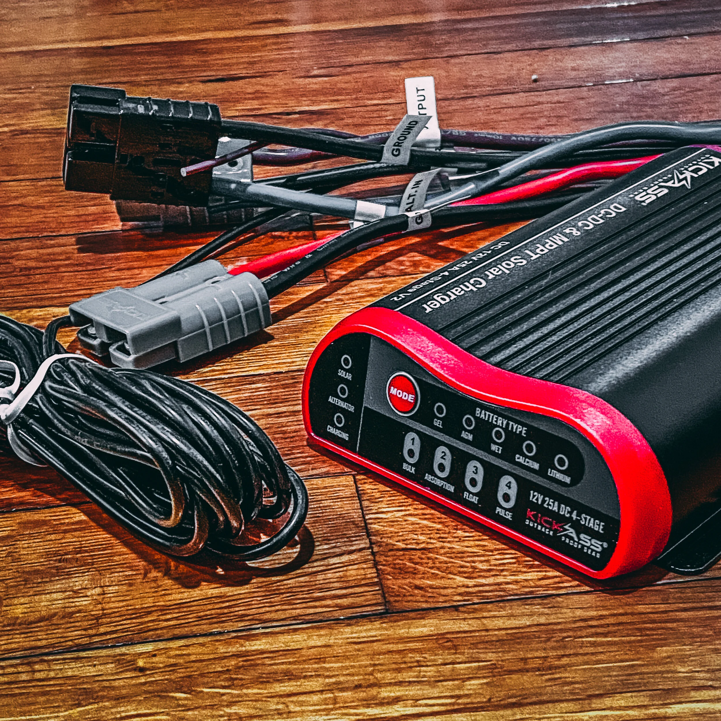 Kick Ass Products Slim Battery and DCDC Charger with MPPT Controller