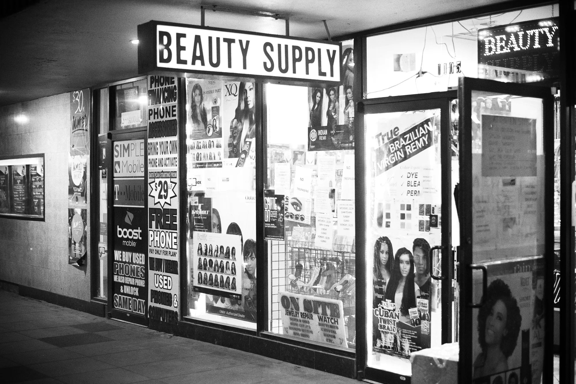 Downtown Houston BW-86.jpg