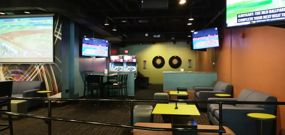 Bar photo 2