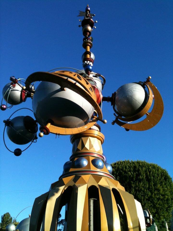 Dec 2011 Disneyland 002.jpg