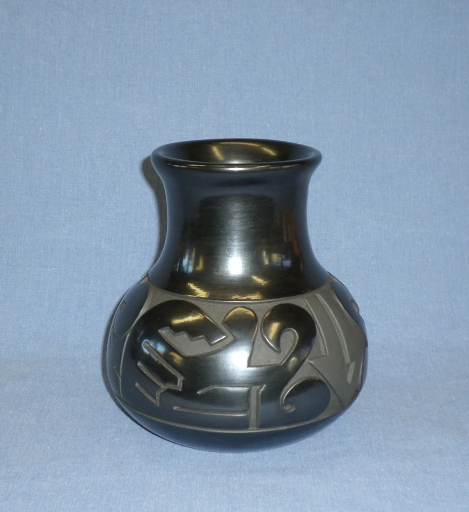 7-1/2" H X 7" Dia. Price: Available at King Galleries of Scottsdal