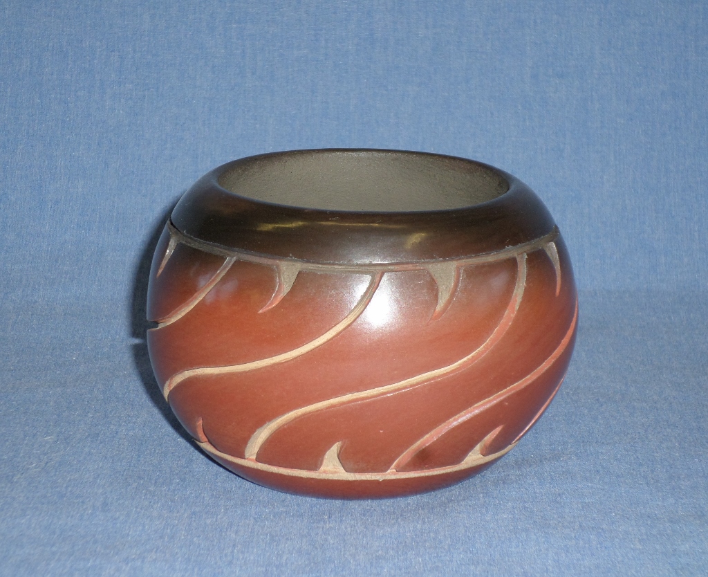 3-1/4" H X 4-5/8" Dia SOLD