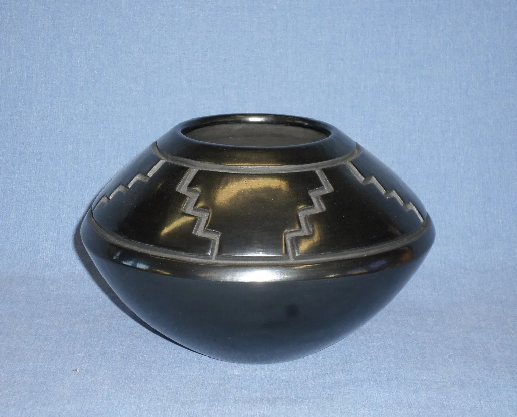 5-1/8" h X 7-7/8" Dia Price: $2,200.
