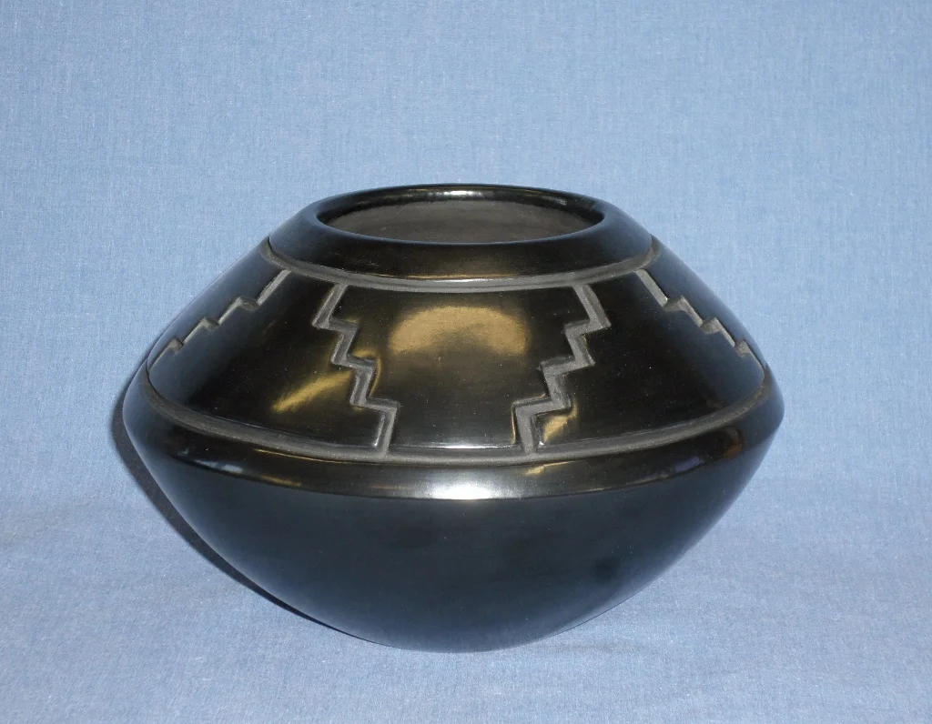 5-1/8" h X 7-7/8" Dia Price: $2,200.