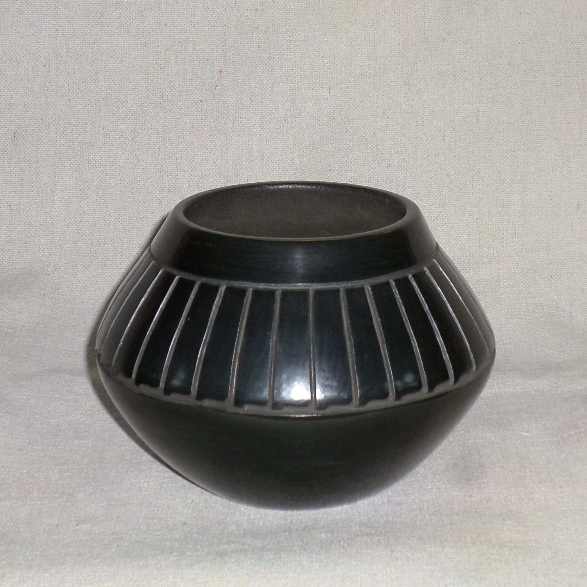 Black Feather Bowl 4-1/2" H X 6-1/4" Dia. Price: $350.