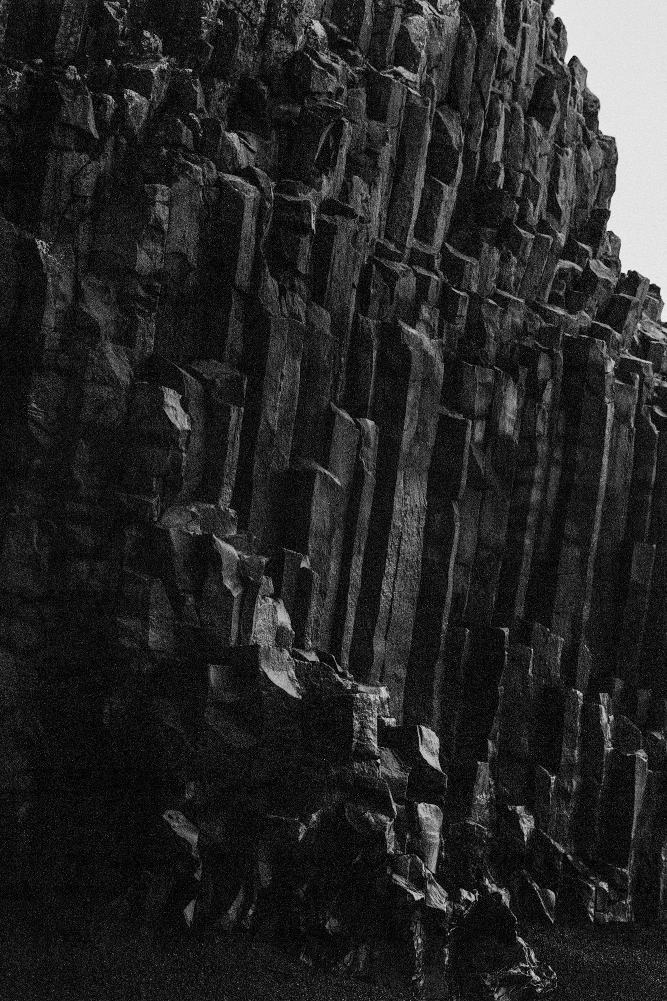 STRAND_SITKA_HYPERDOWN JACKET_2024 (23).jpg