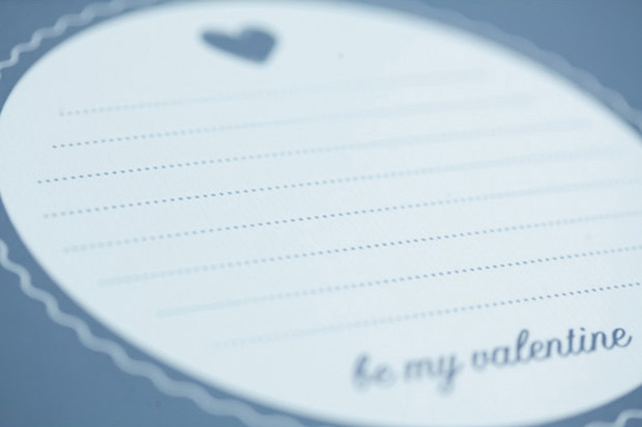 ELEPHANTSHOE_DIY_LOVE_NOTE_VALENTINE_PLACEMAT_03.jpg