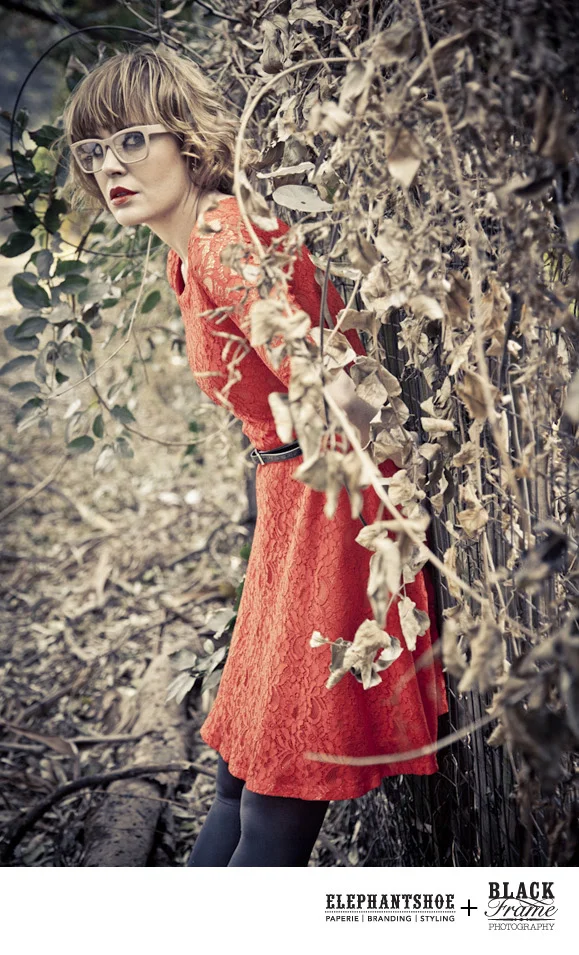 ELEPHANTSHOE&BLACKFRAME_RED_RIDING_HOOD_10.jpg