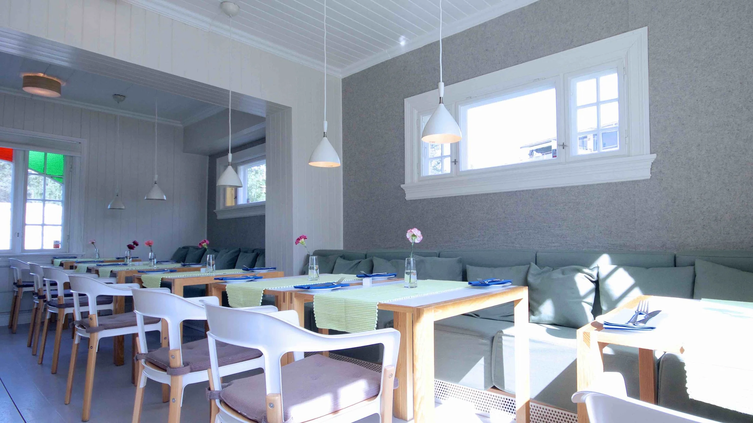Tårnhuset Restaurant på Kolbotn - lyddempende tapet (FeltRoll) fra Rom & Tonik