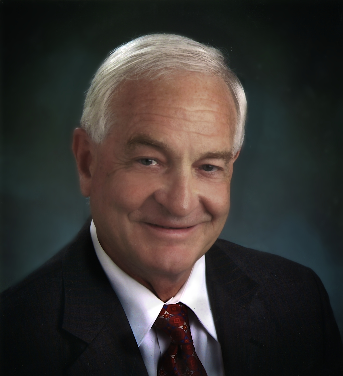 R Duncan Wallace MD