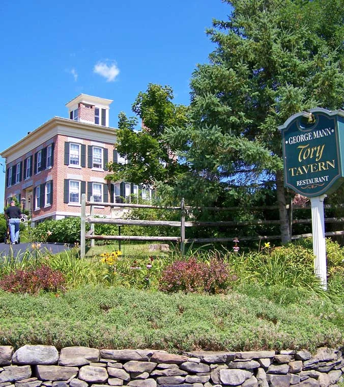 Mann's Tavern as it appears today.