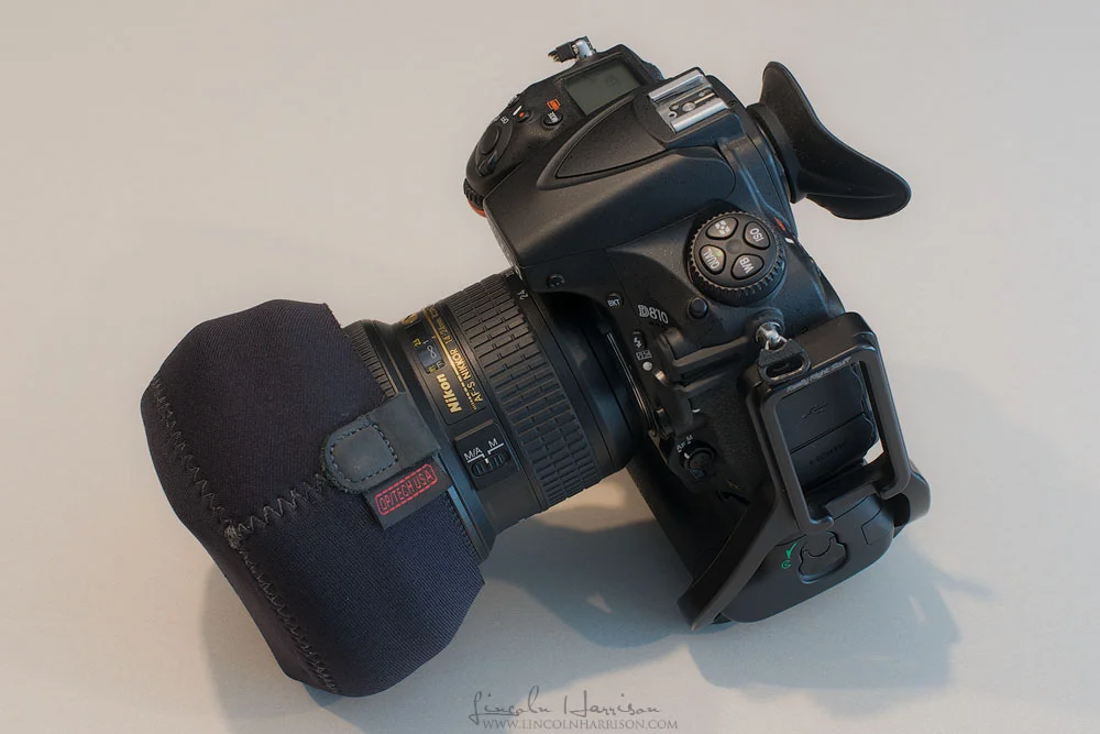 The neoprene cover from the Lee SW150 is a perfect fit for the G150Z mounting ring. This is made by Optech USA, I don't know if it is available on its own.