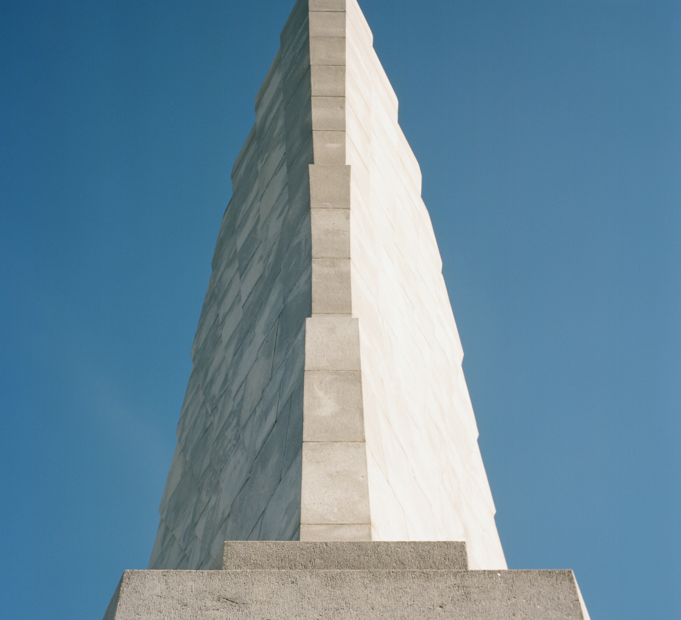 151100020004-2.jpg